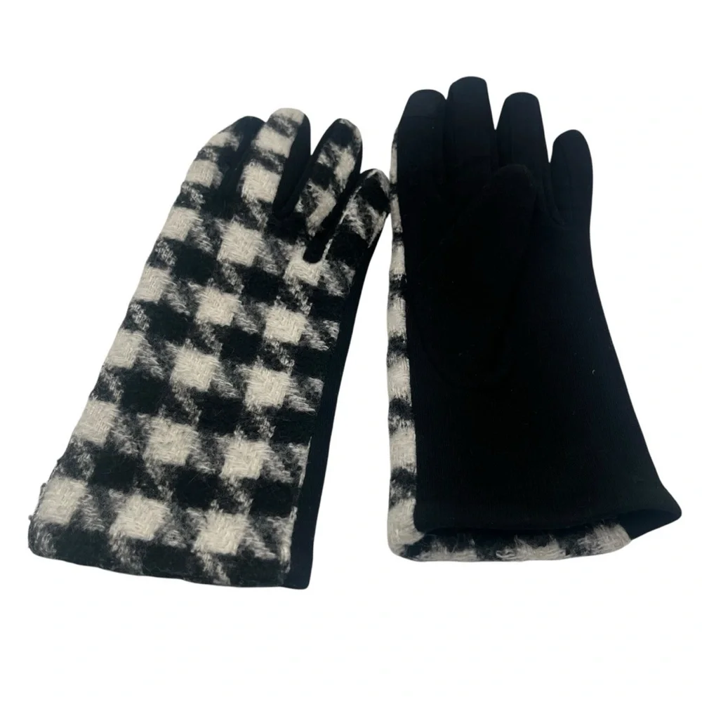 MARCUS ADLER NY SIZE SMALL GLOVE Plaid Jersey Touchscreen Glove Size Smalll